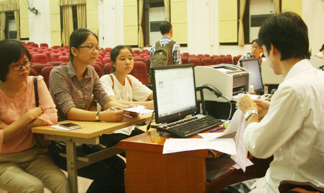 Khoảng 75% thí sinh đăng ký xét tuyển cùng lúc vào 2 trường