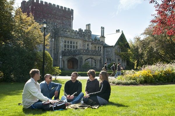 Cơ hội gặp gỡ trực tiếp 100 trường danh tiếng của Canada Cơ hội gặp gỡ trực tiếp 100 trường danh tiếng của Canada