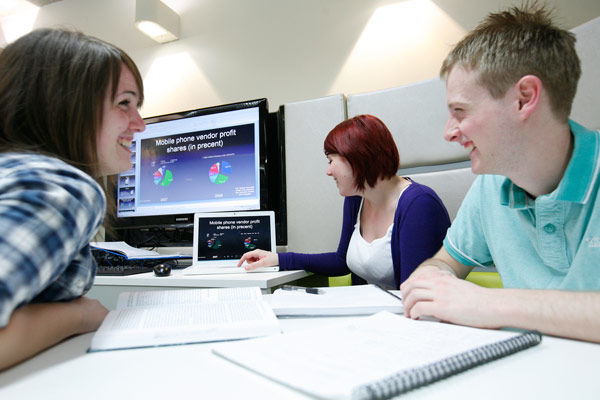 Bạn có mắc những sai lầm này khi thuyết trình bằng power point