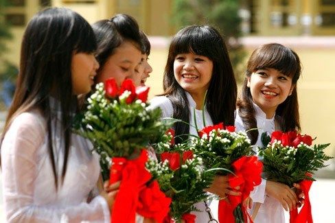 Đại biểu Quốc hội tâm đắc phần trả lời chất vấn của Bộ trưởng Phùng Xuân Nhạ Đại biểu Quốc hội tâm đắc phần trả lời chất vấn của Bộ trưởng Phùng Xuân Nhạ