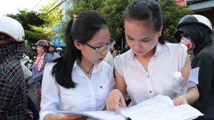 Đại học Đà Nẵng huy động 835 nhân lực tham gia trông thi