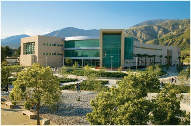 Du học Mỹ tại Đại học California, San Bernardino với chi phí Việt Du học Mỹ tại Đại học California, San Bernardino với chi phí Việt