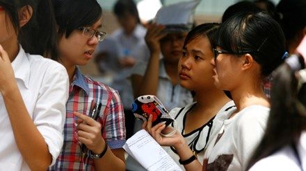 GS Viện sĩ Đào Trọng Thi hiến kế về đề toán trắc nghiệm