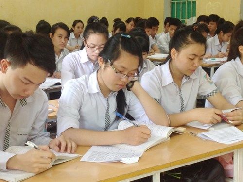 Hà Nội cân nhắc thi thử THPT quốc gia: Không gây căng thẳng để lấy thành tích