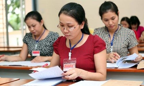 Hai đại học đã chấm xong các bài thi