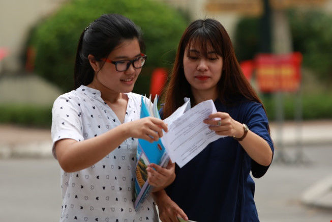 Liệt 1 trong 3 môn thi tổ hợp có rớt tốt nghiệp không? Liệt 1 trong 3 môn thi tổ hợp có rớt tốt nghiệp không?