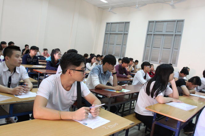 Muốn làm thông dịch viên, chỉ cần học giỏi tiếng?