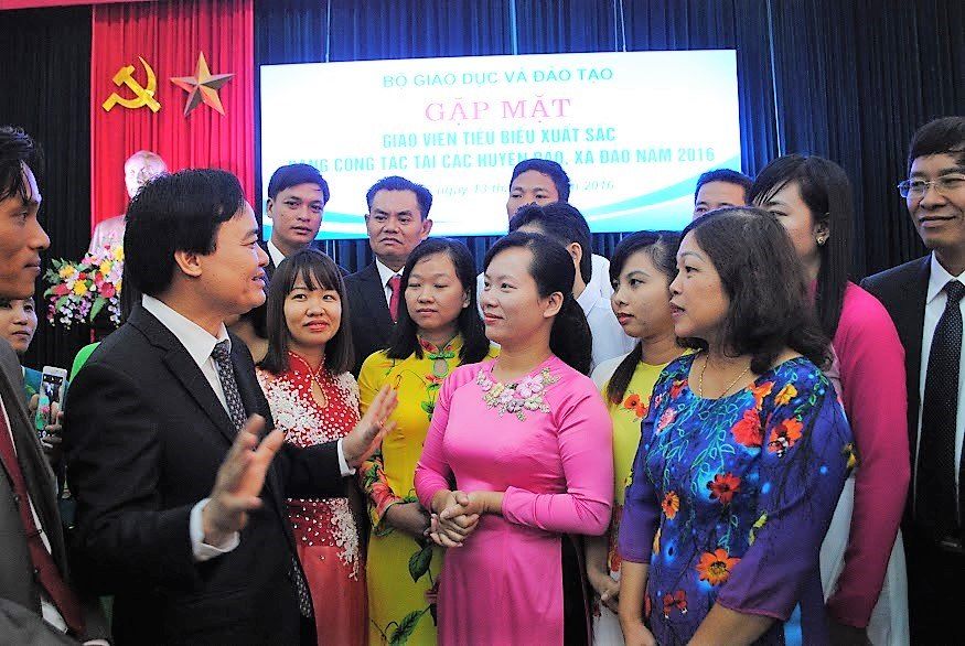 Phụ nữ đang chiếm ưu thế trong ngành giáo dục Phụ nữ đang chiếm ưu thế trong ngành giáo dục