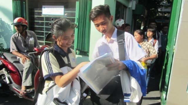 "Nó lớn rồi, tự đi thi được" "Nó lớn rồi, tự đi thi được"
