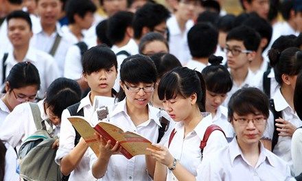 Ôn thi theo hướng đề mở: Toán - cơ bản, Văn - nén thông tin