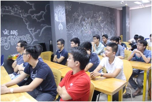 Bạn chỉ cần đam mê, lập trình cứ để chúng tôi lo!