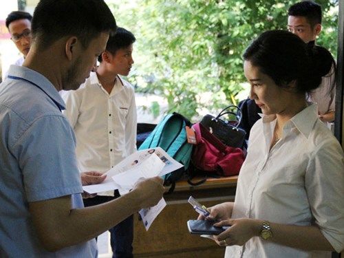 Phải có thương hiệu mới nên tham gia