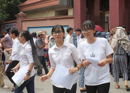 Sức mạnh của tình yêu thương vào đề văn tuyển sinh lớp 10 ở Nghệ An