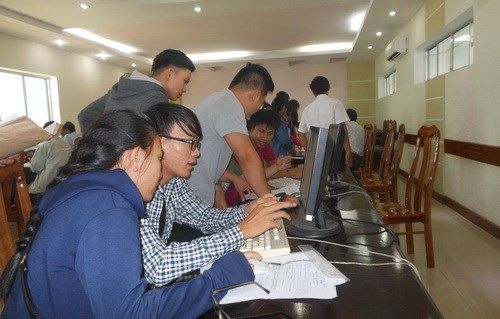 Thí sinh chỉ mất từ 10 - 15 phút để đăng ký trực tuyến thành công