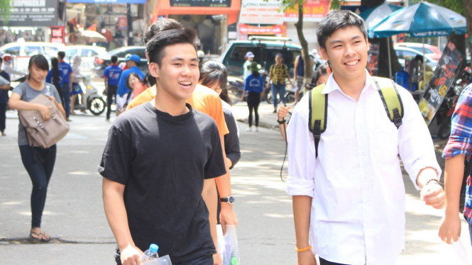 Thí sinh mong đề ra hóa hữu cơ cho dễ thở