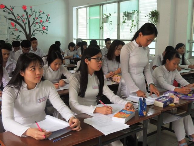 Trường học chạy theo kỳ thi THPT Quốc gia