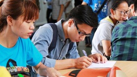 Xét tuyển bổ sung đại học: Nhiều thí sinh trúng tuyển đòi rút hồ sơ