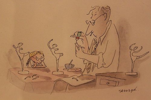 Catherine cô bé đeo mắt kính - Ảnh 2