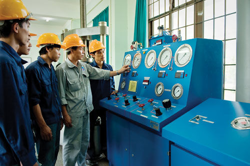 Đại học Dầu khí Việt Nam tuyển sinh thạc sĩ Công trình biển khóa 2 2018 - Ảnh 1