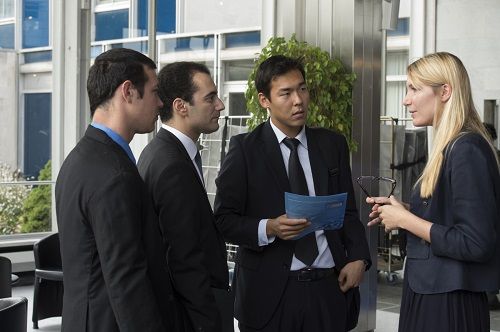 Băn khoăn học MBA tại Việt Nam - Ảnh 2