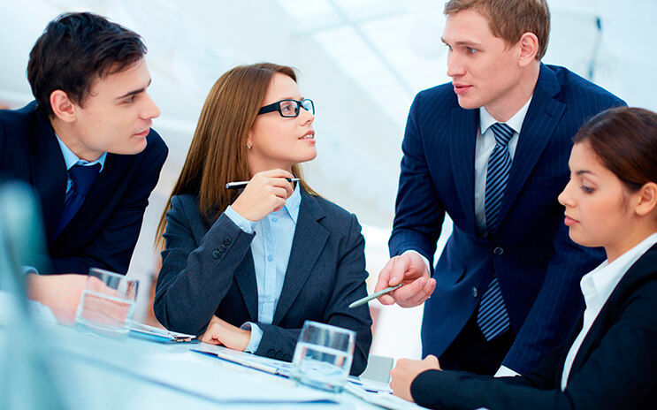 Có nên chọn công việc nhẹ nhàng lương thấp để cuộc sống cân bằng hơn? - Ảnh 2