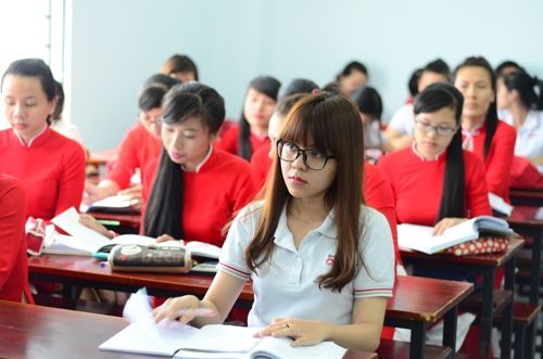 Đại học rộng cửa, cao đẳng lo lắng