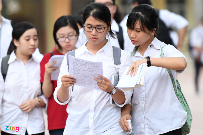 Cả nước hơn 70.000 thí sinh điều chỉnh nguyện vọng đại học - Ảnh 1