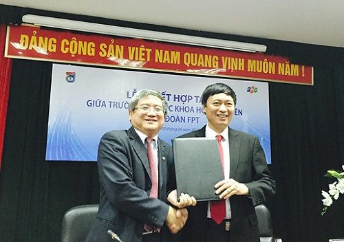 FPT trao tặng các suất học bổng sau đại học 2018 - Ảnh 1