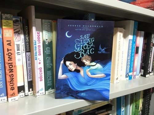 sau lưng gió bấc