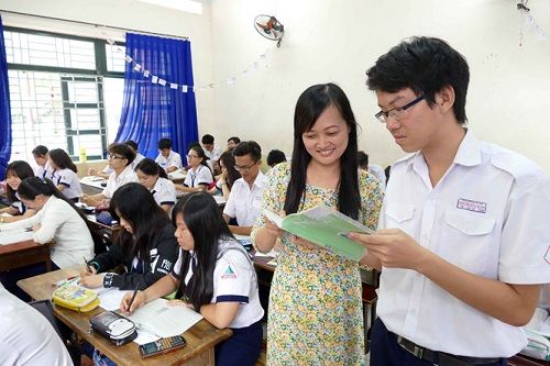 Sĩ tử Sài Gòn ráo riết ôn tập cho kỳ thi THPT quốc gia