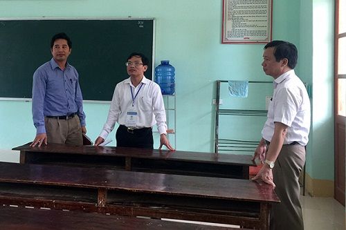 Sở Giáo dục thuê khách sạn in sao đề thi THPT quốc gia