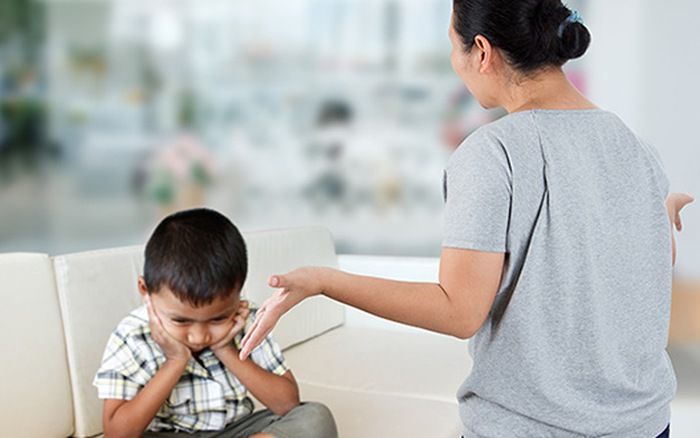 Bí quyết giúp mẹ xoa dịu cơn ăn vạ của trẻ chỉ trong tích tắc - Ảnh 1