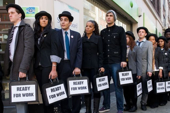 Học thạc sĩ để tránh thất nghiệp - Ảnh 1