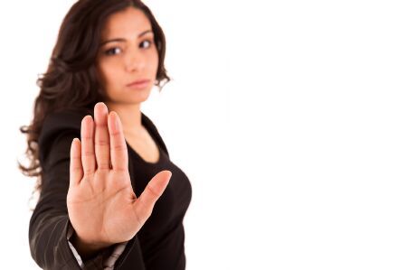 Những nghệ thuật từ chối khéo léo mà bạn nên biết - Ảnh 2