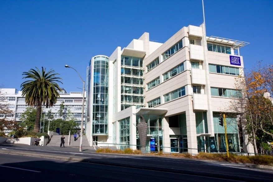 tuyển sinh cử nhân đại học khoa học tự nhiên