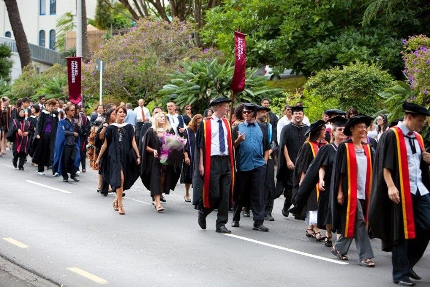 tuyển sinh cử nhân đại học khoa học tự nhiên