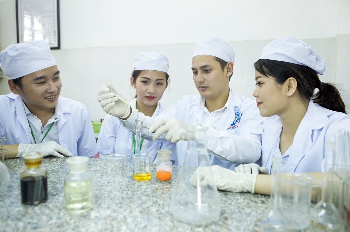 Phương pháp dạy và học thực hành giúp học viên trung cấp cọ xát thực tế, sớm hình thành kỹ năng nghề