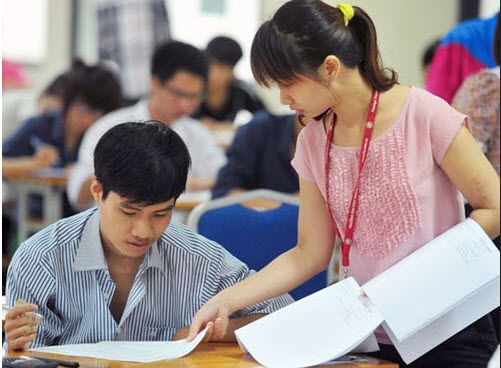 Tự chủ tuyển sinh