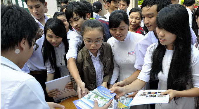 Tư vấn tuyển sinh 2013 tại Bình Thuận