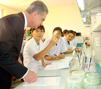 DH_quoc_gia_tphcm DH_quoc_gia_tphcm