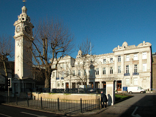 trường đại học quốc tế queen mary university of london