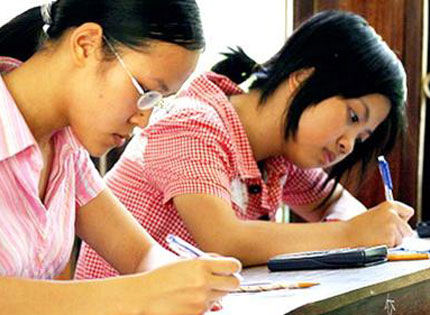 Thi sinh lo lang ve hoc phi dai hoc, Hoc phi cac truong DH 2012, tuyen sinh 2012, thong tin tuyen sinh 2012, chi tieu, hoc phi, quy dinh hoc phi, cong bo hoc phi