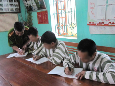 Nhung_nguoi_thay_mo_loi_ve_neo_thien