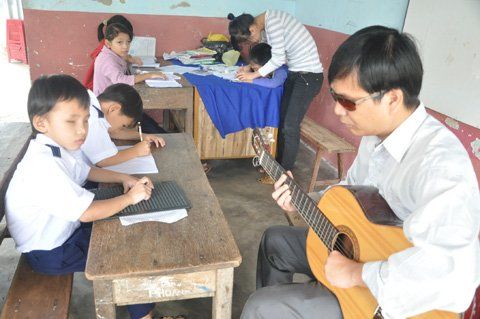 thay_giao_mu_dang_ngoc_duy thay_giao_mu_dang_ngoc_duy