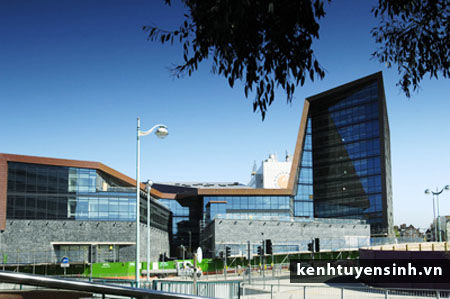 Plymouth Devon International College Plymouth Devon International College, hoc vien quoc te, dai hoc quoc te anh, kinh nghiem du hoc anh, hoc bong du hoc anh, thong tin du hoc anh