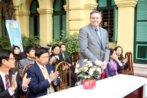 Olympic_tieng_Anh_THPT_2011_cua_Apollo