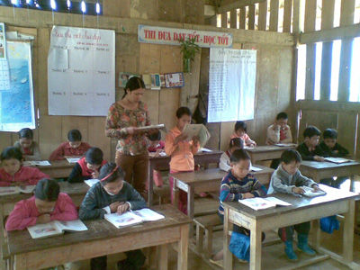 thuong_tet_cho_giao_vien_mien_nui