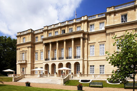 truong quoc te House College