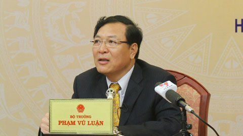 Bộ trưởng gỡ rối cho thí sinh