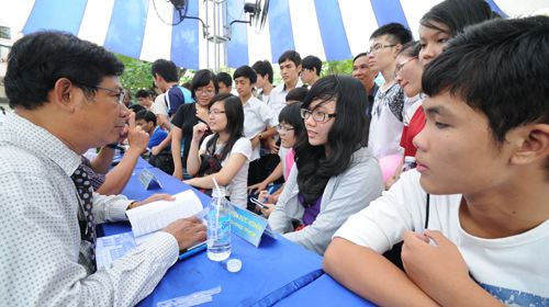 Tuyển sinh 2012: tư vấn tại trường ĐH Bách Khoa Hà Nội